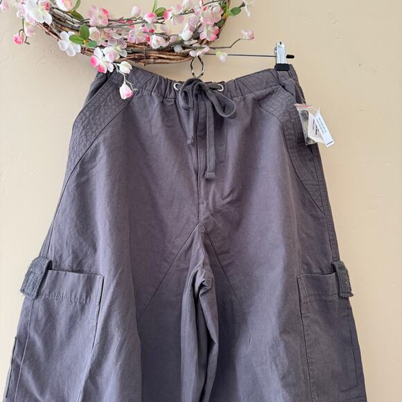 RSQ Womens Low Rise Parachute Cargo Pants Gray Size M - Picture 4 of 12
